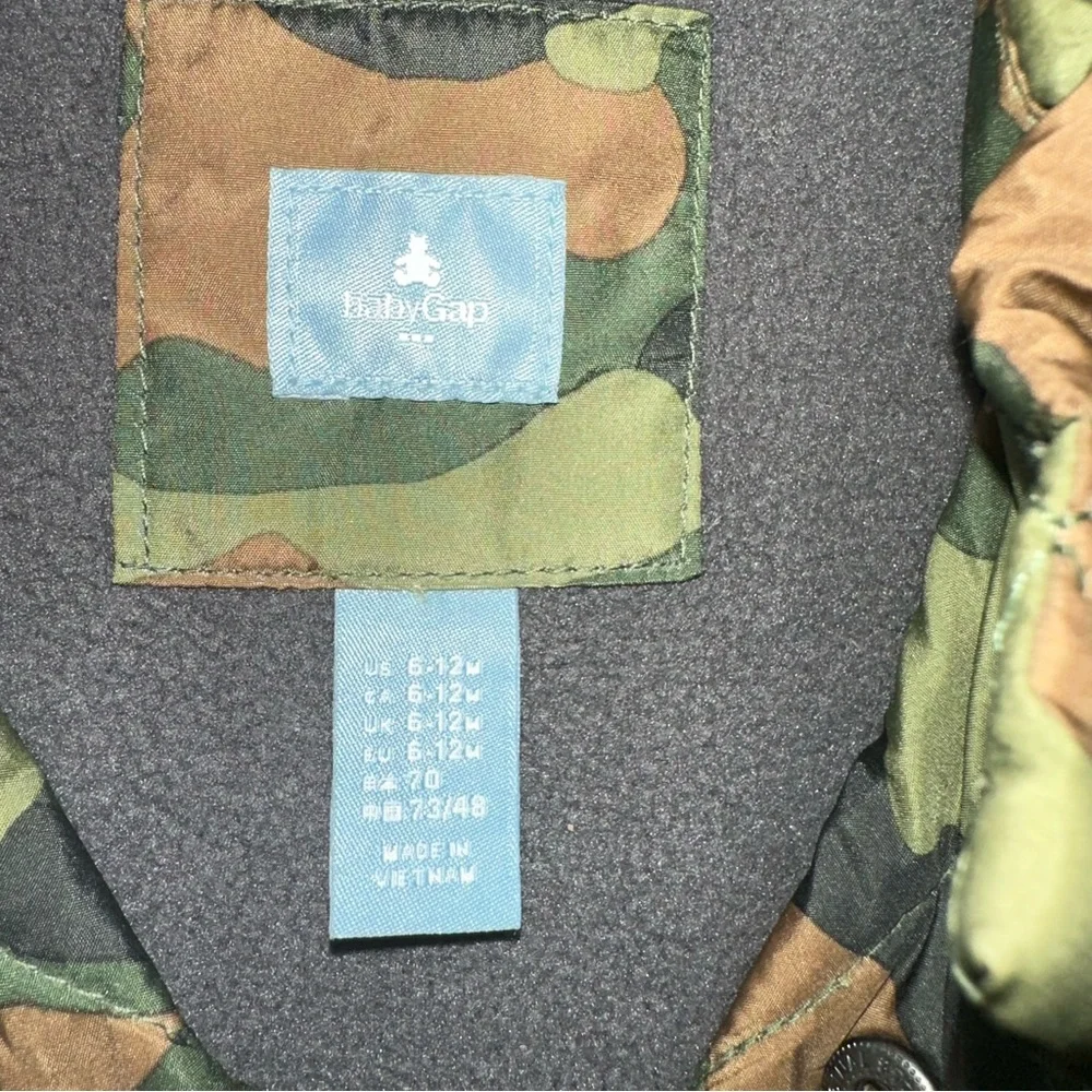Boys Baby Gap Camouflage Puff Vest 6-12 Months